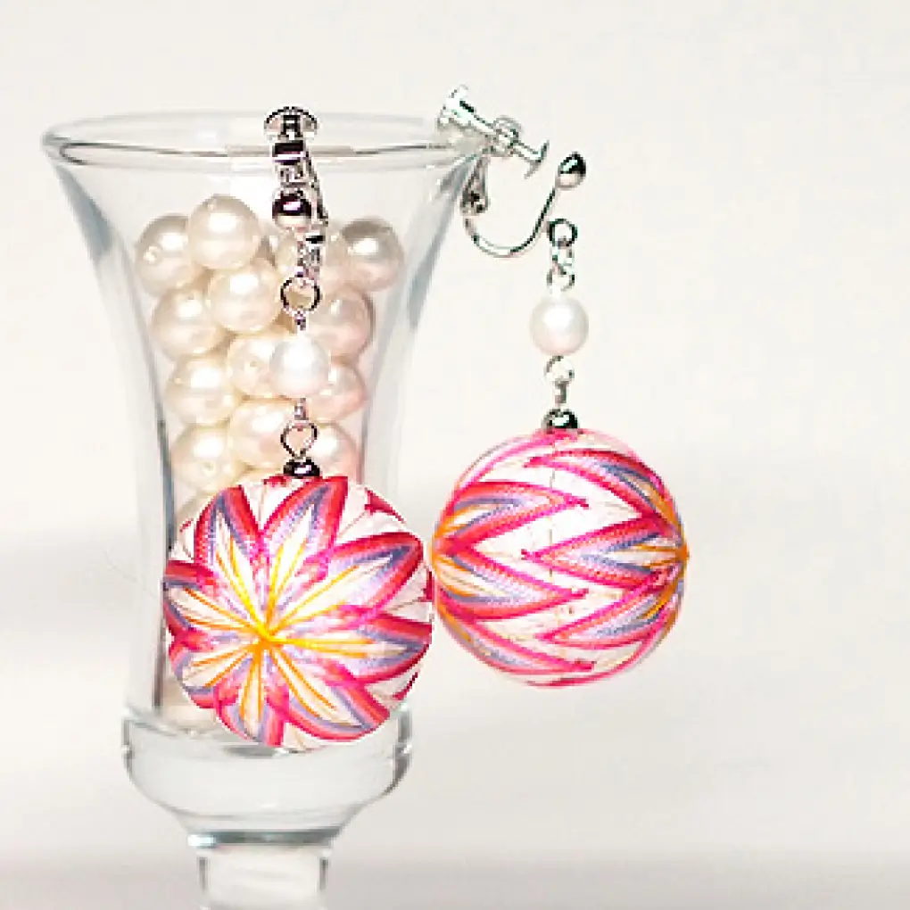 手毬ピアス画像